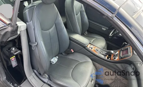 2004 Mercedes-Benz Sl 500 z USA, uszkodzony, nr VIN WDBSK75F54F070815